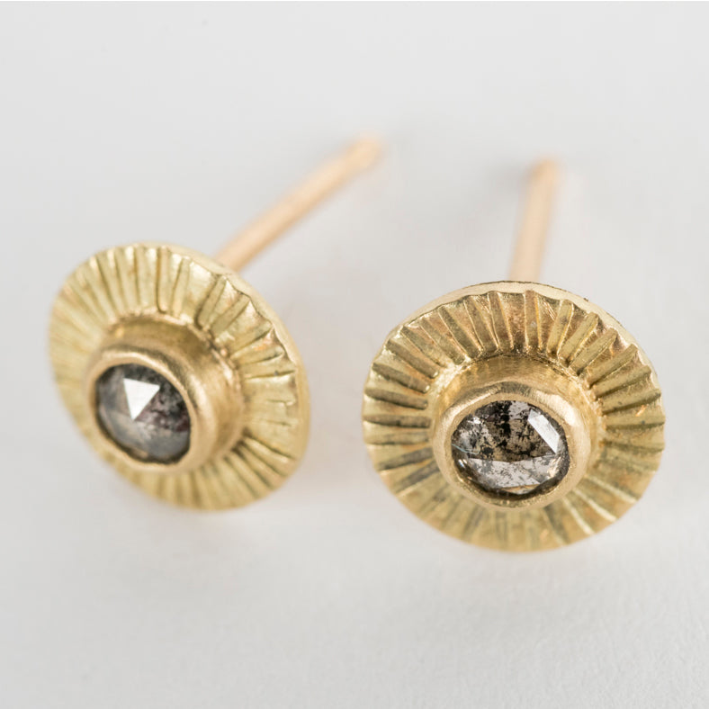 Sorento Salt & Pepper Diamond Studs in 18k Gold