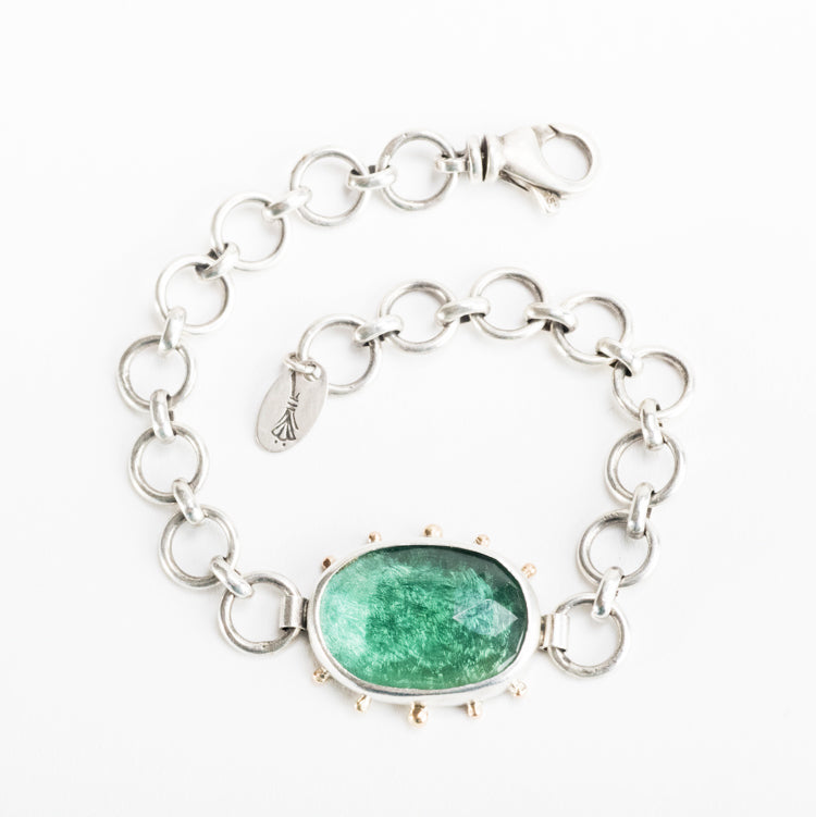 Ceres Green Amethyst Bezel & Chain Bracelet