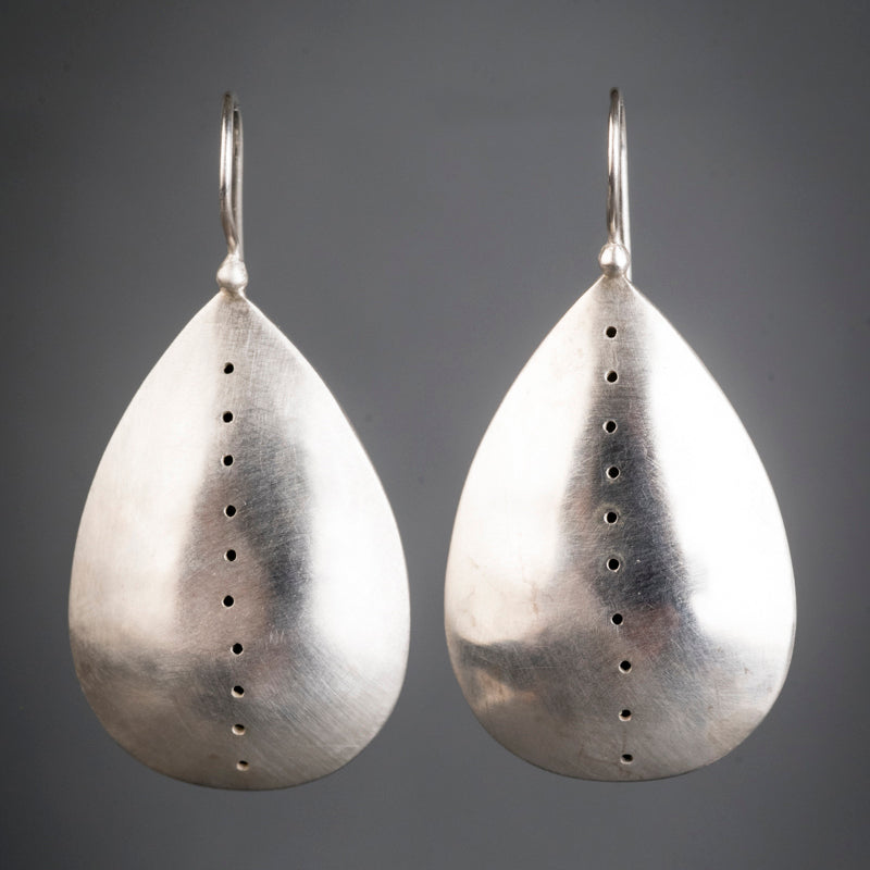 Cora Hollow Form Drop Earrings