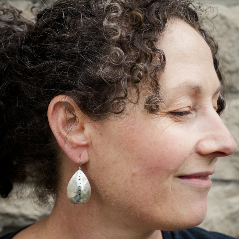 Cora Hollow Form Drop Earrings