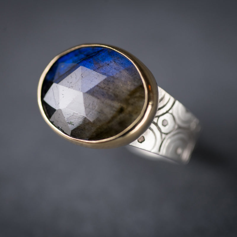 Majorca Rosecut Labradorite Ring - Size 8