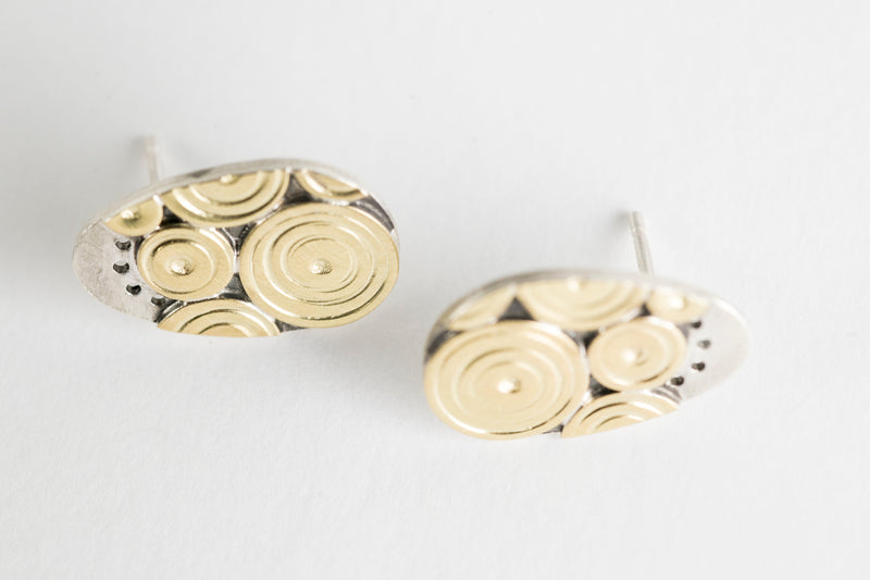 Maio Atoll Studs in 18k Gold and Silver